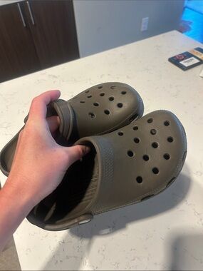 Crocs Brown ~ Womens 8‎ Mens 6 Comfort Clogs Unisex